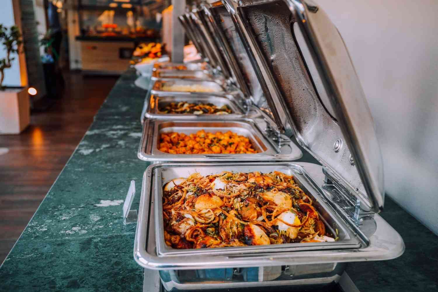 Standar Penyajian Makanan di Katering