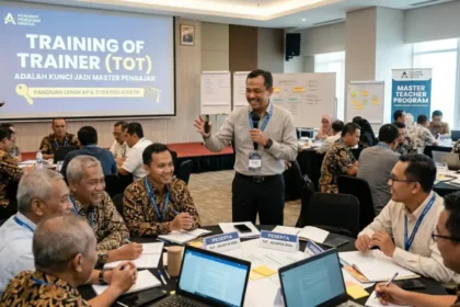 menjadi konsultan pensiun